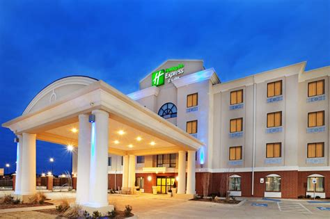 hotels in eastland